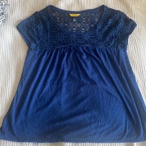 Navy blue tshirt with lace floral detailing at top